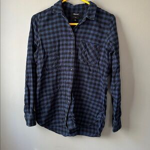 Madewell Blue and Black flannel button front Checkered Shirt slim women’s small‎
